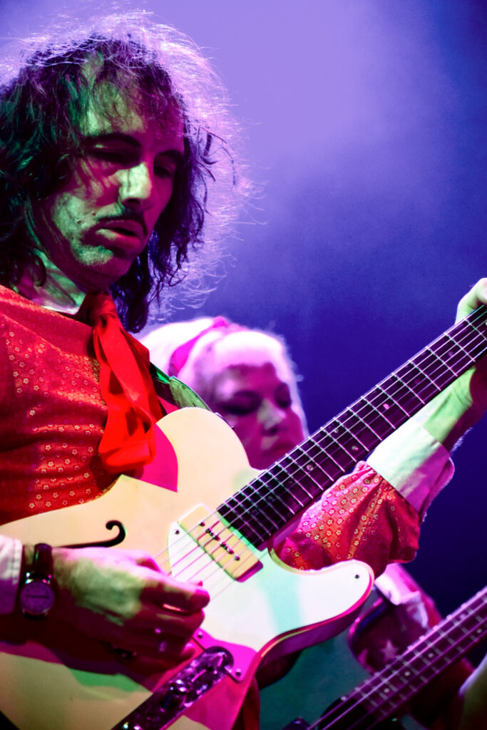 Shannon and the Clams