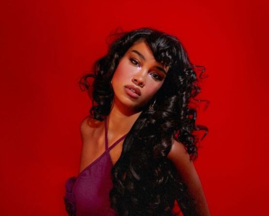 Amber Mark by Wendy Ngala2