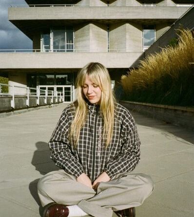 Maya Delilah by RAE FARROW2