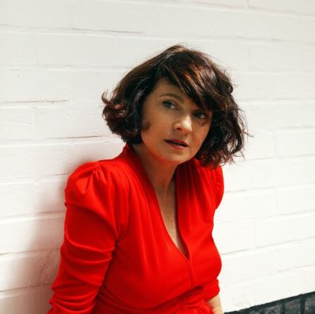 MELANIE_PAIN by Simon Vanrie