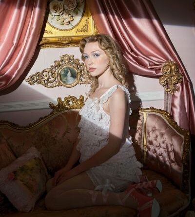 Mollie Elizabeth by Sophia Schrank4