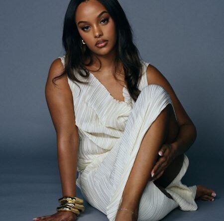 Ruth B by Dennis Leupold