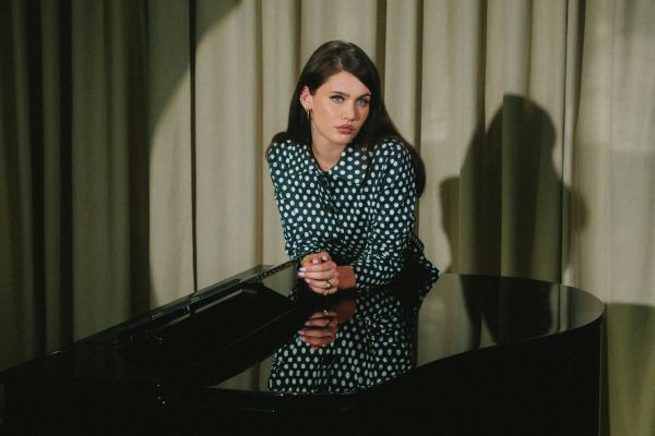 Sienna Spiro by Jennifer Cheng